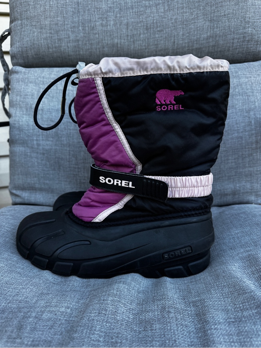 Sorel Youth Flurry Waterproof Winter Snow Boots Purple Black Size 6 - Picture 2 of 6